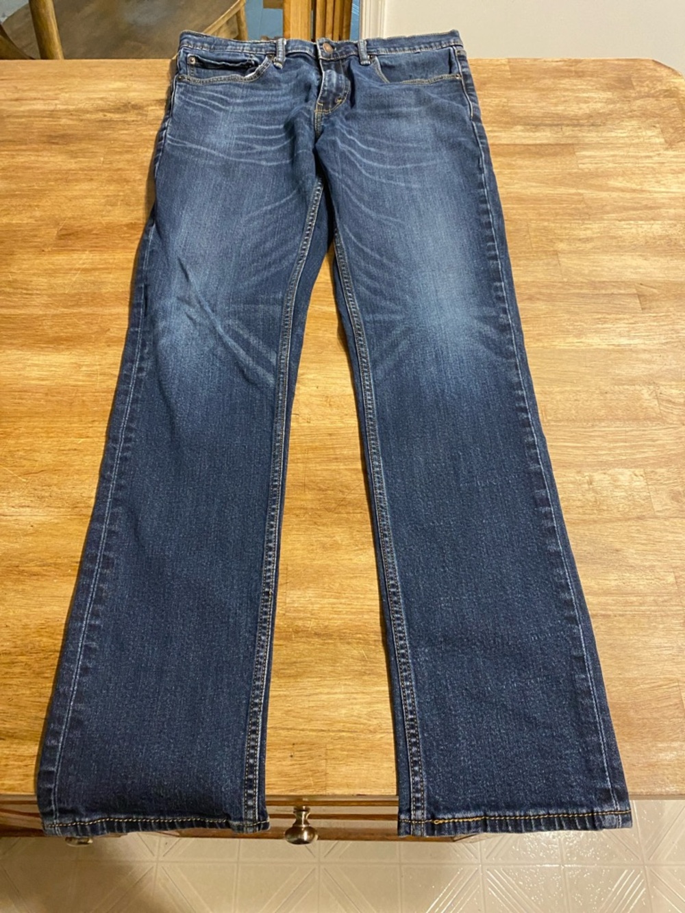 Levi's Men's Blue denim Straight Jeans size 34x34
